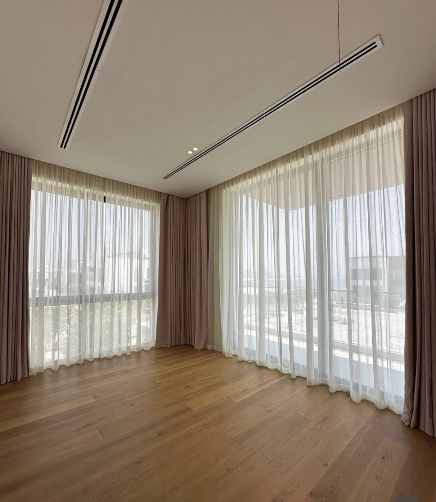 Home Curtains for Modern Home in dubai