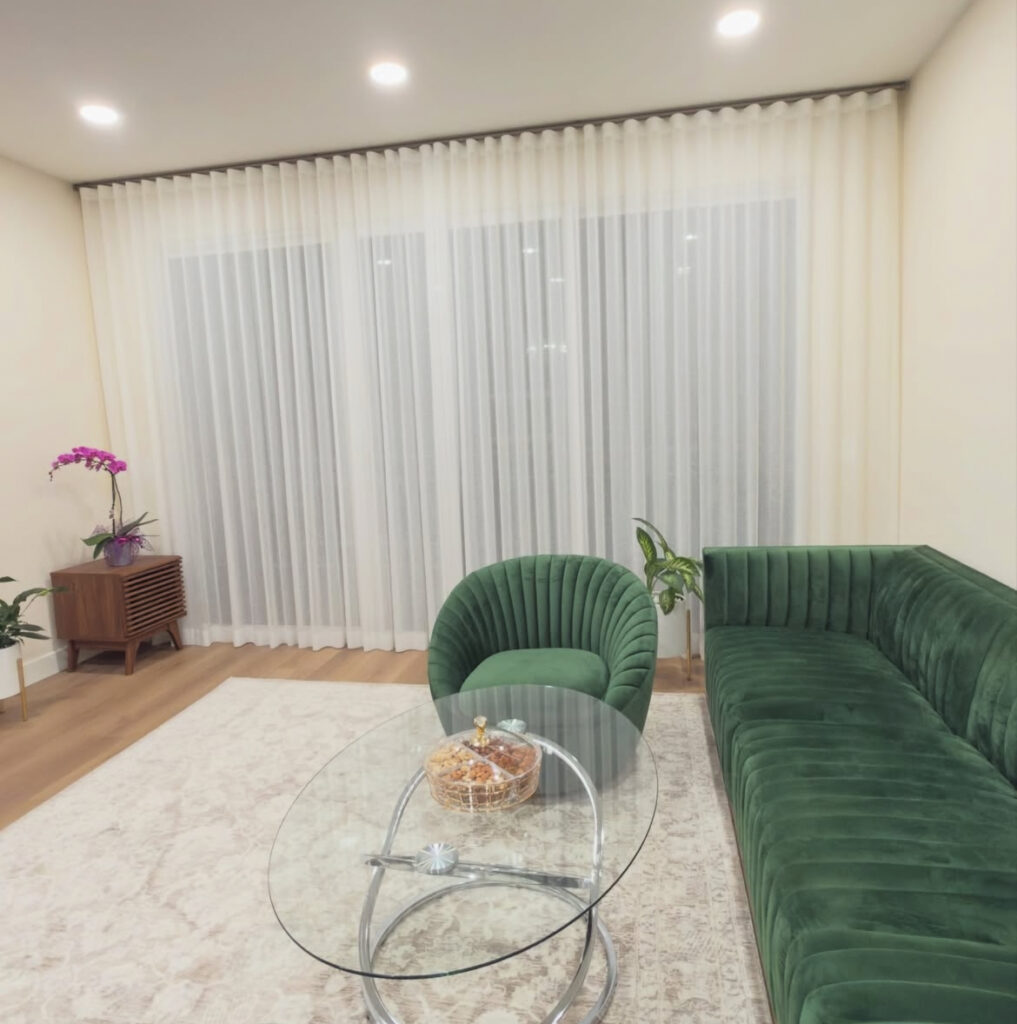 Curtains & Blinds in UAE for Modern Home