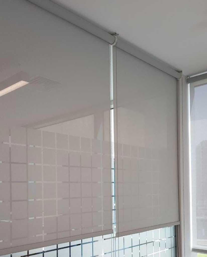 Roller Blinds in UAE for Modern Office